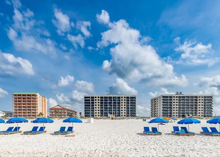 Apartment Island Winds West 470