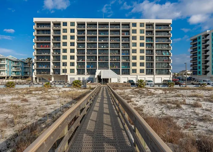 Apartment Island Winds West 470